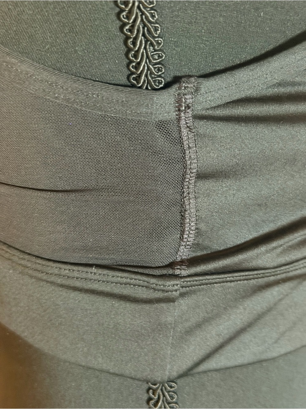 Black Twist Back Sports Bra - Picture 7 of 16